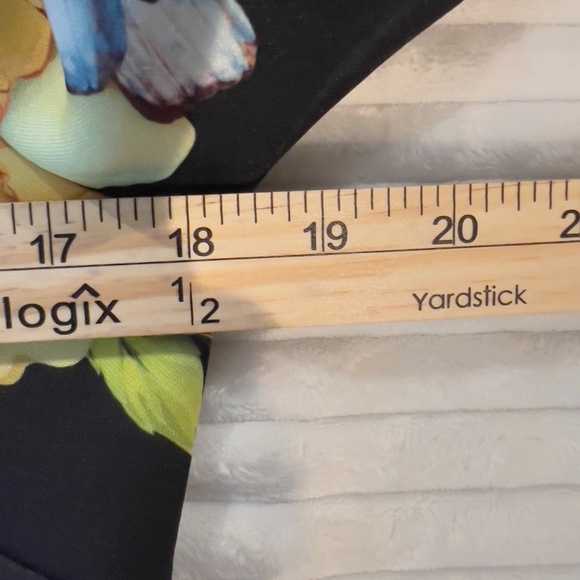 # A286 For Her NYC Cocktail Chic Artistic Glam Black Floral Mesh NWT M - Picture 7 of 7